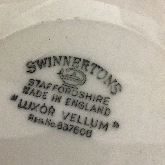 Authentic dessert dishes made in England by the famous Swinnertons company. - Picture 10 of 10